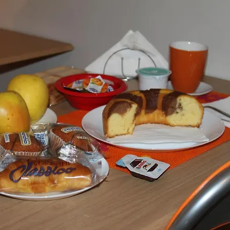 Alojamento de Acomodação e Pequeno-almoço I 2 Puttini 4*