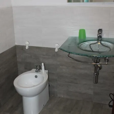 Oda ve Kahvaltı I 2 Puttini 3*